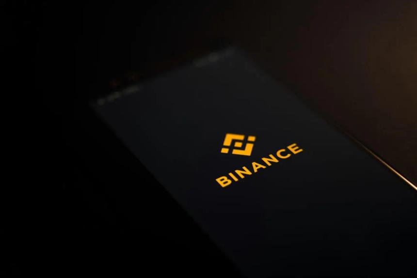 2025年加密货币市场前景展望:BlockDAG、XRP、BNB与TRX引领投资风向