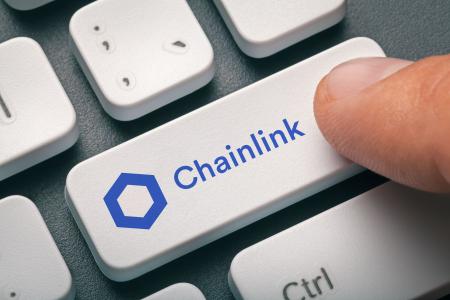 Chainlink RWA永续合约上线，LINK价格逼近关键阻力位