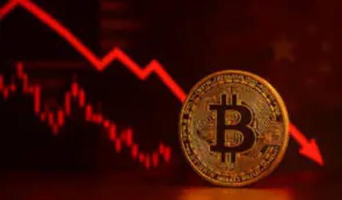 比特币价格跌破9万美元关口，ETF投资者面临全面亏损