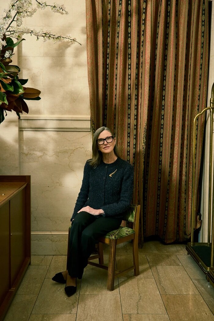 加密凛冬里的VIP信徒：千亿蒸发，他们为何仍在坚守？